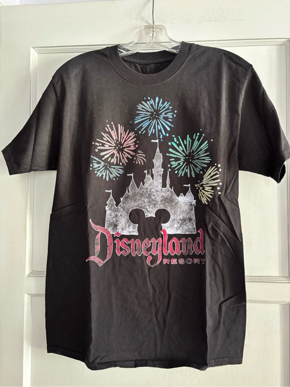 Disney Parks Disneyland Fireworks Castle shirt Medium